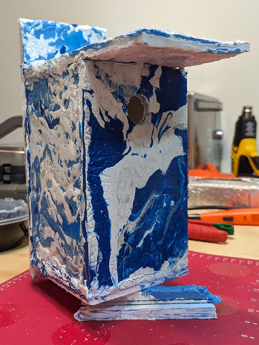 Birdhouse build with recycled HDPE plastic